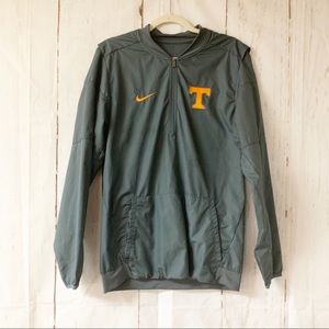 Nike Tennessee Vols windbreaker small